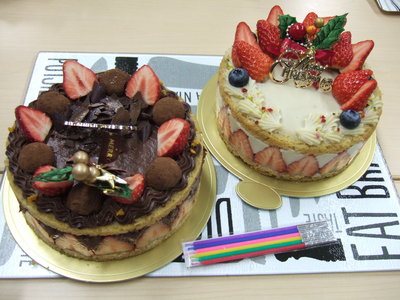 DSCF8163_cakes.JPG